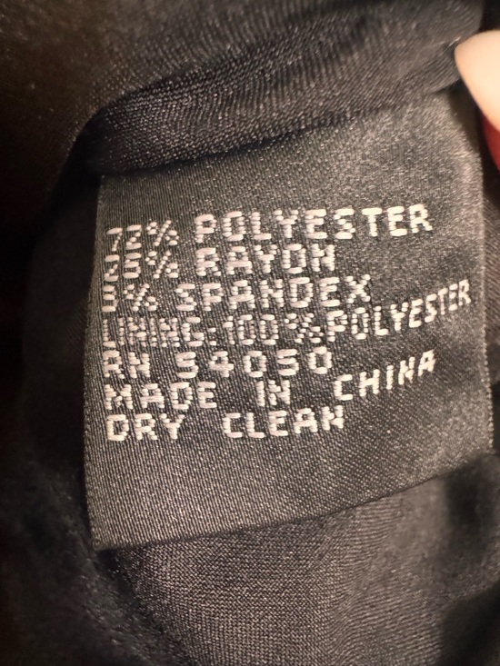 Anne Klein Black Short-Sleeve Tailored Blazer size 6P - Picture 5 of 5